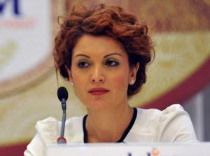 Известный турецкий журналист обратилась к руководству Азербайджана с просьбой исключить ее имя из «черного списка»