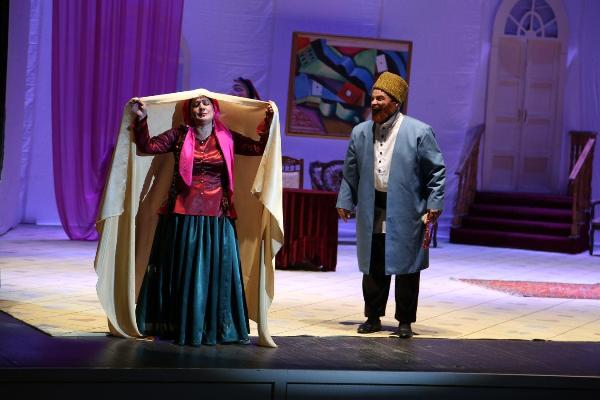 Театр музыкальной комедии выступят в Иране