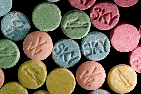 В Голландии изъяли сырье для производства 1 млрд таблеток экстази