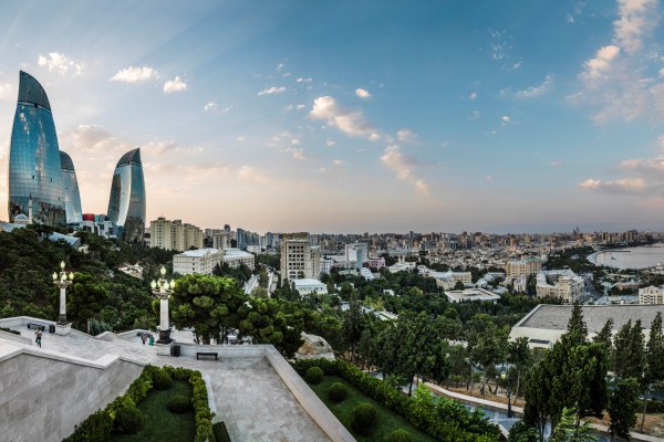 Численность населения Баку приближается к 2,5 млн. человек
