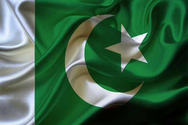 Премьер-министр Пакистана отстранен от власти