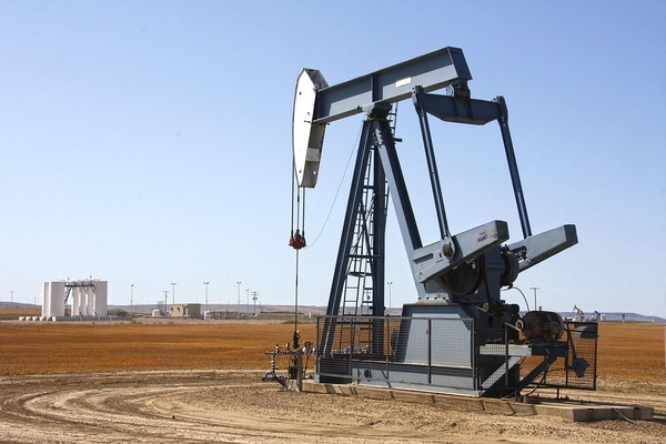 Цена азербайджанской нефти снизилась