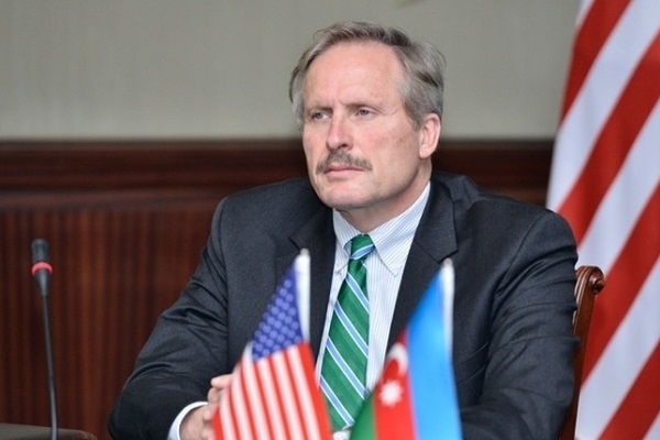 Посол: «США выступают за проведение прозрачных и объективных выборов»