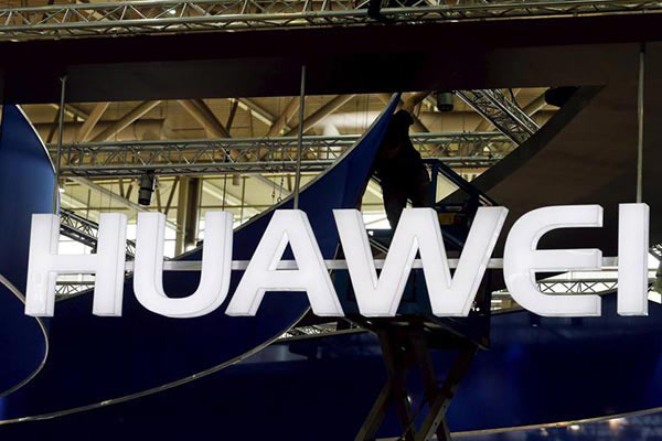 Китай пригрозил Канаде последствиями из-за задержания топ-менеджера Huawei