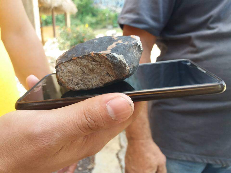 Власти Кубы подтвердили, что над островом пролетел метеорит
