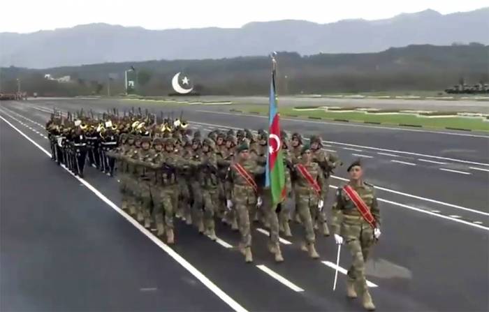 Азербайджанские военнослужащие приняли участие в военном параде в Пакистане