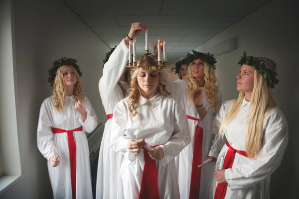 В Швеции отмечают День святой Люсии