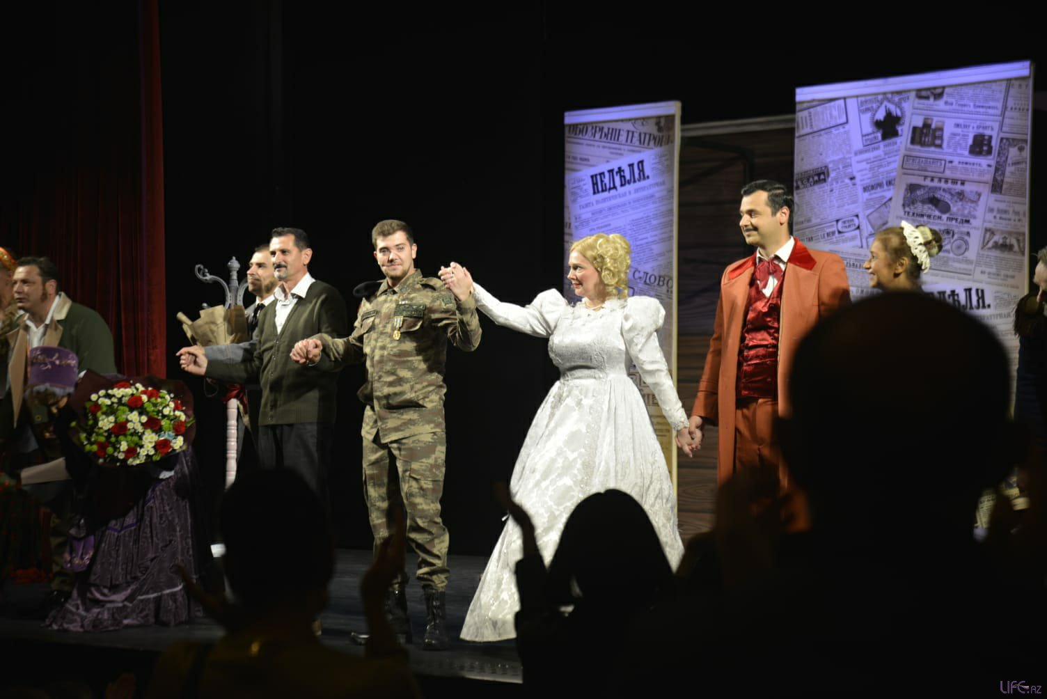 Открытие театрального сезона в Баку начался с женитьбой