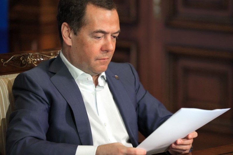 Медведев не ожидает коллапса в экономике России