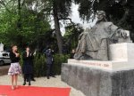 Первая леди Азербайджана Мехрибан Алиева приняла участие в церемонии открытия памятника Низами Гянджеви в Риме